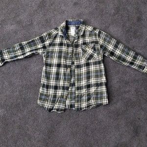 Boys size 6 button down flannel